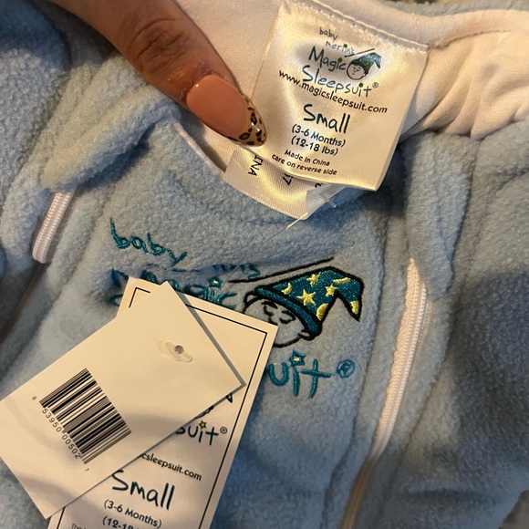 - Blue - Picture 2 of 2